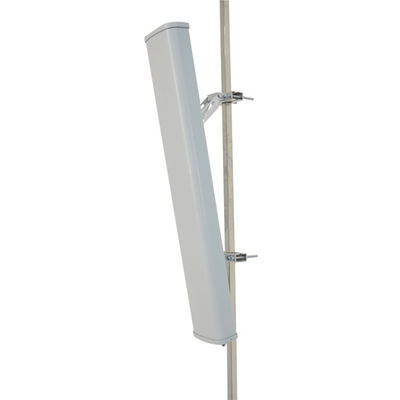 2400-2500MHz Antenne directionnelle à secteur 17dBi VH
