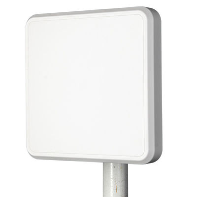 Polarisation verticale de l'antenne à plaque directionnelle de 1400 à 1500 MHz
