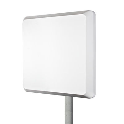 1150-1620MHz 14dBi Panneau d'antenne directionnelle